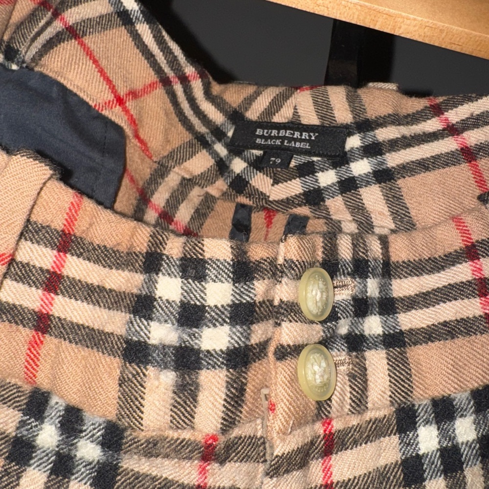 Burberry Plaid Ankle Pants - Beige, Black, Red